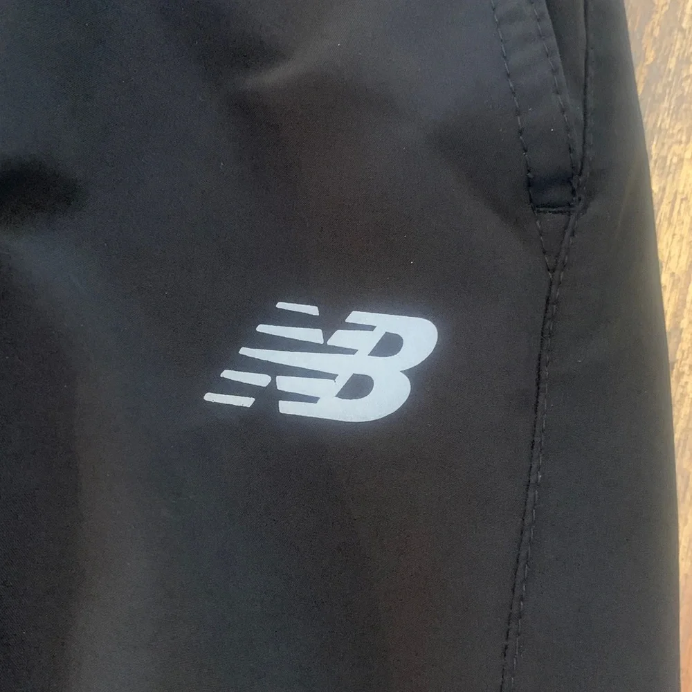 New Balance men’s joggers. Medium. - Picture 2 of 15